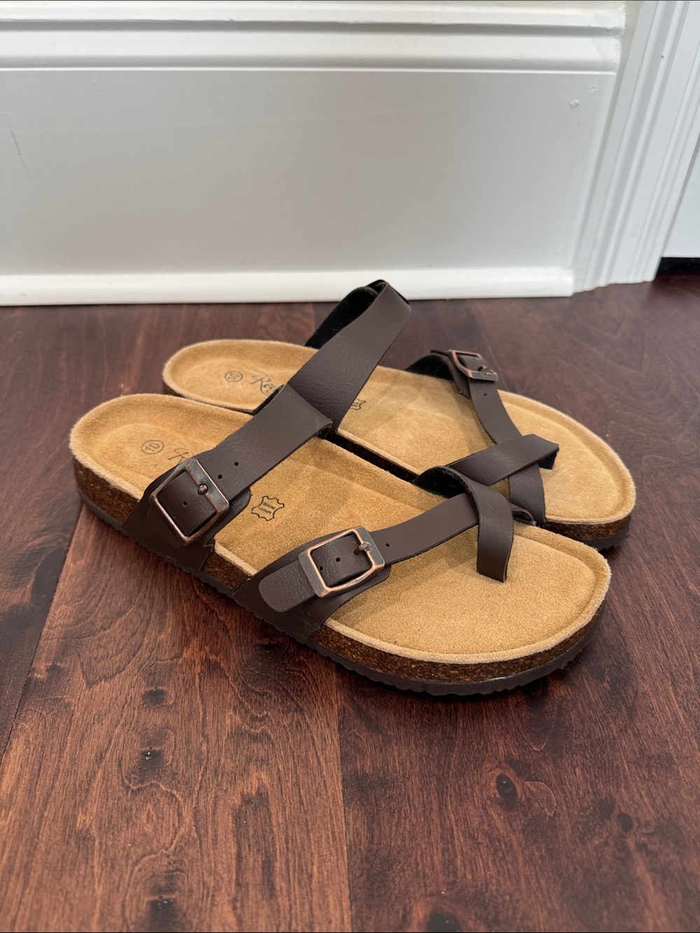 NEW Women’s Brown & Tan Leather Sandals, size 10 summer shoes casual style